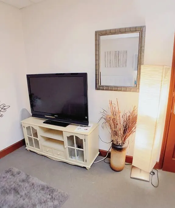 Walkable Uptown Area, King Suite, Quiet And Private Charlotte